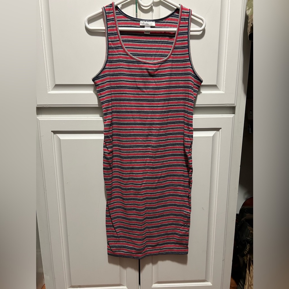 Maternity Dress. Large.